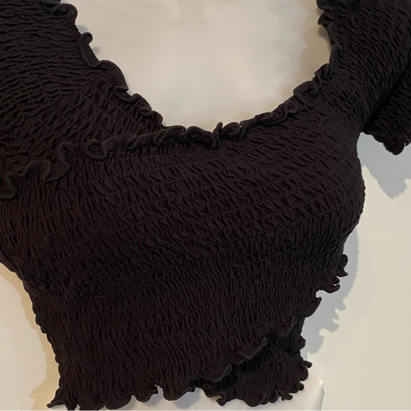 Heart and Hips Stretchy Cropped Top Size S NWT - Picture 11 of 16